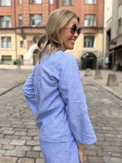 ARLETTY FYRRYKAULUS PAITA; VAALEANSINIMELERATTU