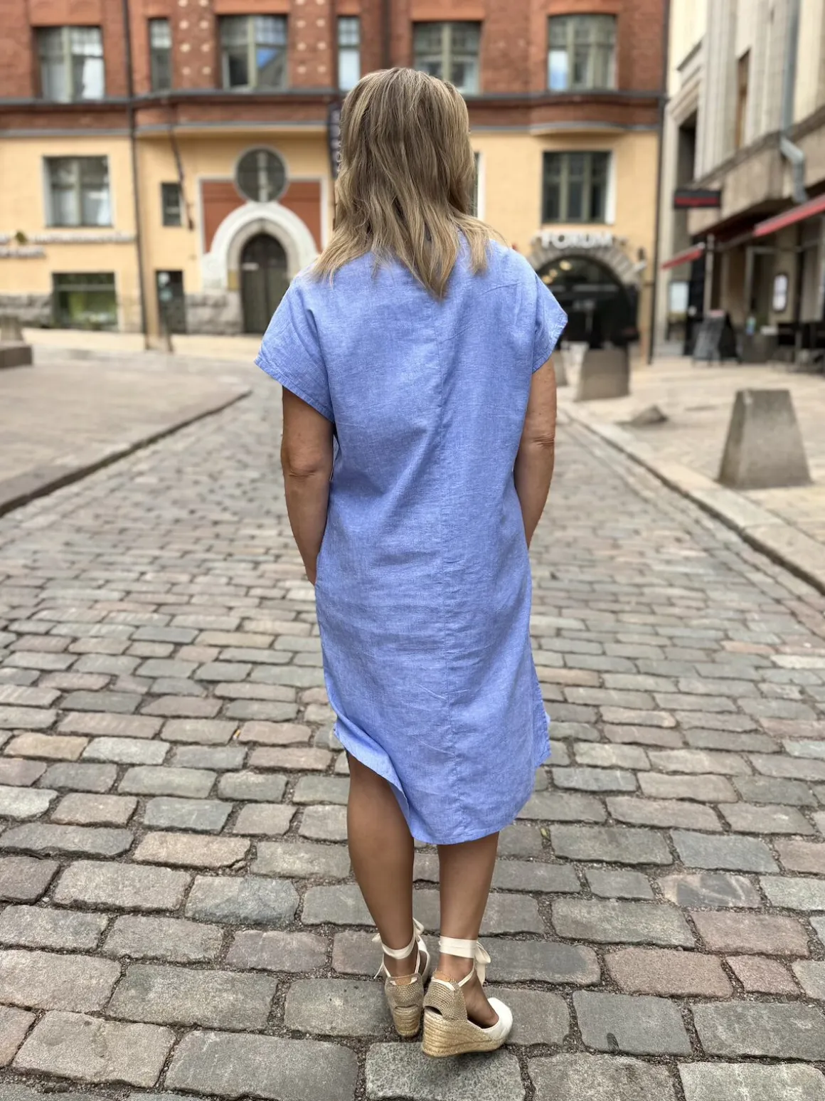 ARLETTY MEKKO; VAALEANSINIMELERATTU