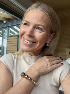 Bead käsikoru; kulta