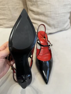 Dana slingback korkokengät; musta