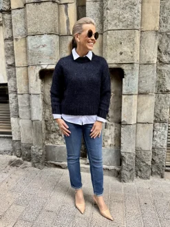 Dream cropped farkut 27″; keskisininen D653
