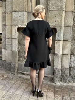 DW Cecilia fyrrymekko; musta