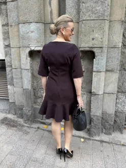 DW Elle mekko; munakoiso