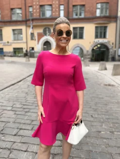 DW Elle mekko; pinkki