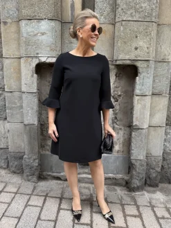DW Vera mekko; musta