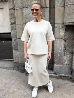 IW Pannie laatikkomainen t-paita; ecru meleerattu