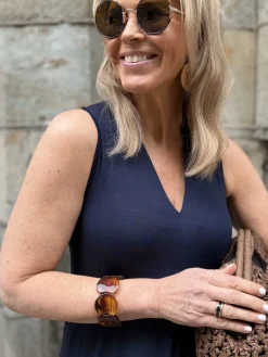 Jill joustava rannekoru; konjakki marmori