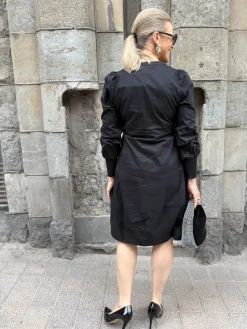 Loretta Antoinett mekko; musta