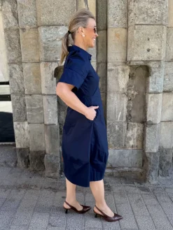 Malue Antoinett pallomekko; tummansininen