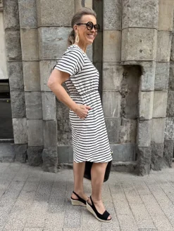 Marlie musta/valkoinen raitamekko