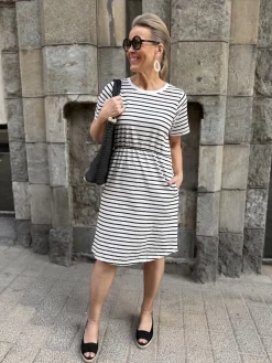 Marlie musta/valkoinen raitamekko