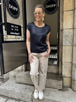 Saara toppi; tummansininen