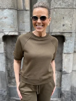 SL Rolanda lyhythihainen svetari; pyökki