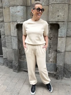 SL Rolanda lyhythihainen svetari; oatmeal